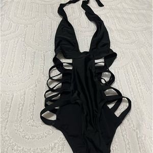 One piece bathing suit